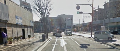 駅からアルピノへ