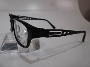 ＬＥＥ２メガネ２